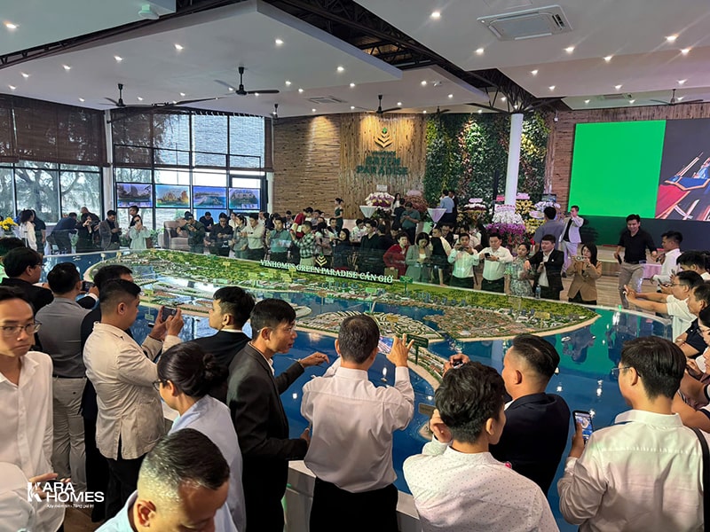 Lễ khai trương Sa Bàn quy hoạch 3D Vinhomes Green Paradise