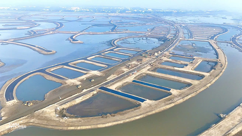 Các công tác san lấp, gia cố nền và thi công kè chống sạt lở đã được hoàn tất