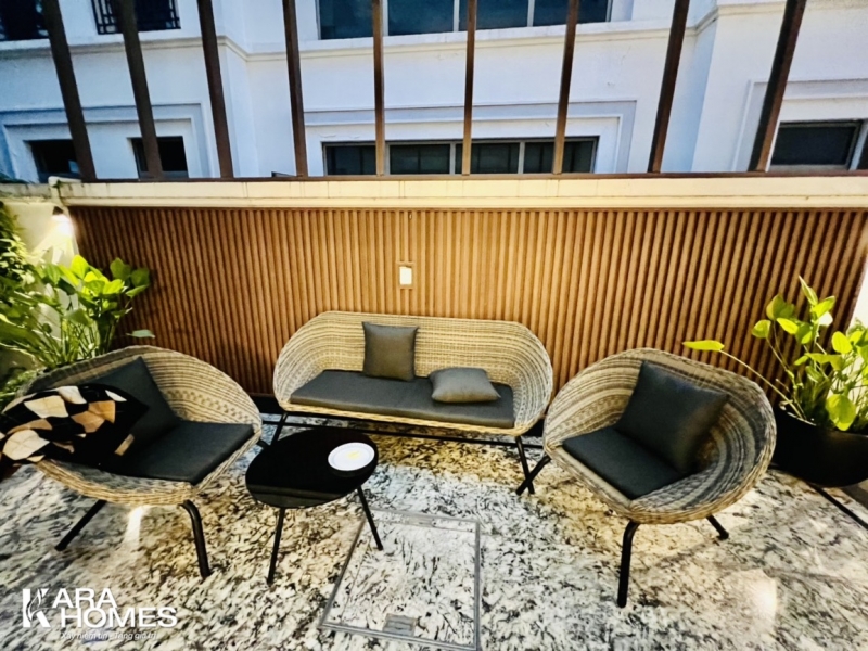 Bán biệt thự song lập hướng đông nam khu Nguyệt Quế tại Vinhomes The Harmony