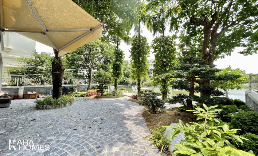 Biệt thự Đơn Lập Vinhomes Riverside có  nội thất nhập khẩu
