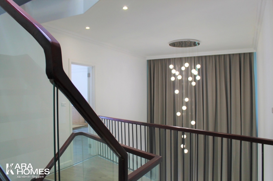 Cho thuê biệt thự Đơn Lập Hoa Phương có sân vườn không gian xanh tại KĐT Vinhomes Riverside
