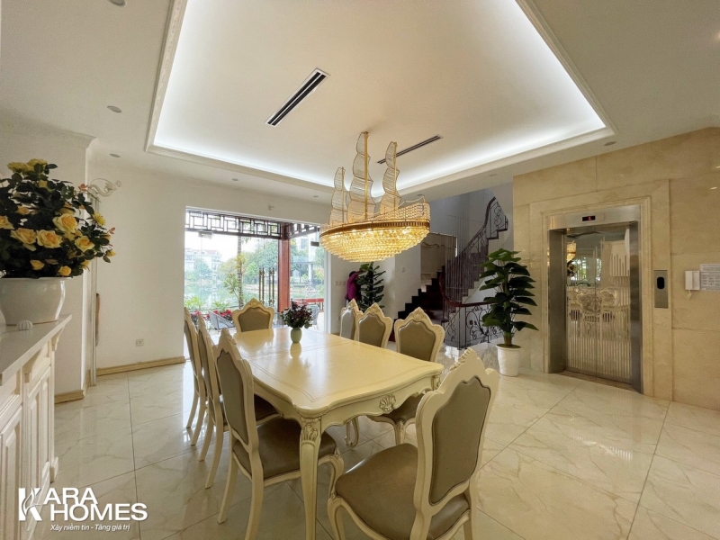 Cho thuê biệt thự đơn lập vừa hoàn thiện đủ đồ tiểu khu Hoa Phượng KĐT Vinhomes Riverside, Long biên