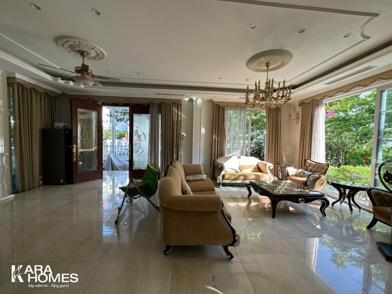 Bán biệt thự Đơn Lập Hoa Sữa 6, Vinhomes Riverside hoàn thiện nội thất nhập khẩu